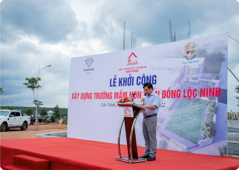 Ông Hồ Quang Khánh Phó Chủ Tịch UBND huyện Lộc Ninh