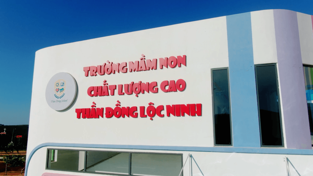 Loc Ninh Cac co so cua Than Dong School 4