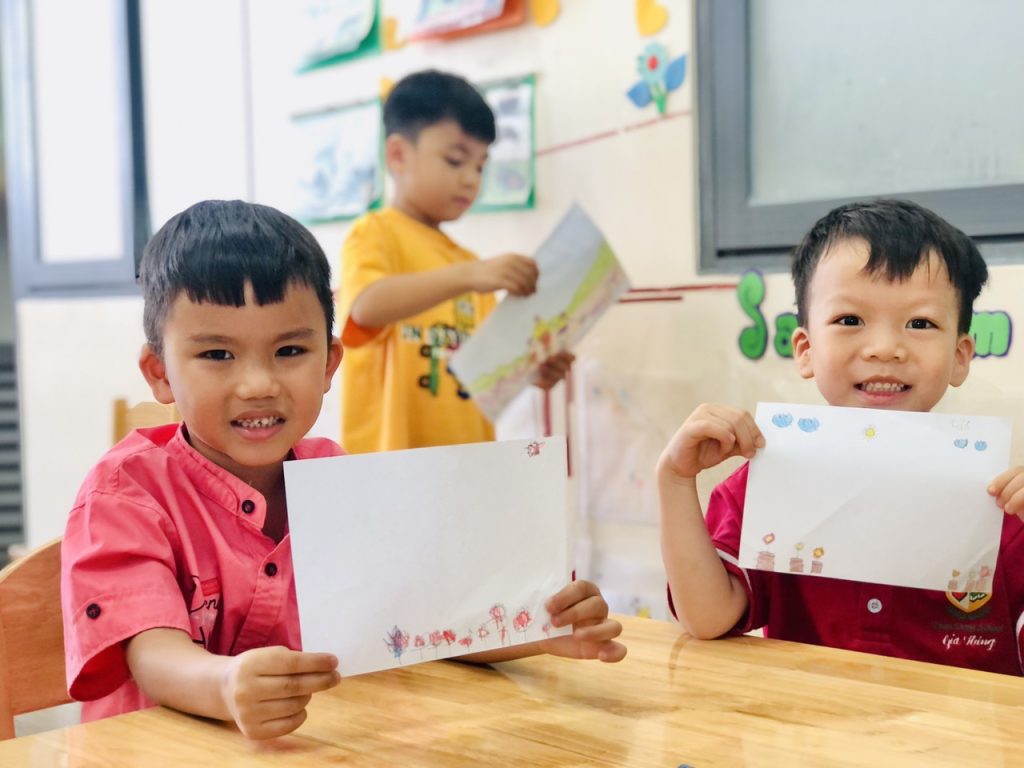 Tam nhin su menh gia tri cot loi Kim chi nam trong moi hoat dong cua he thong Giao duc Than Dong 2