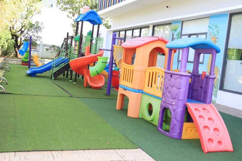 Tien Thanh Cac co so cua Than Dong School 1