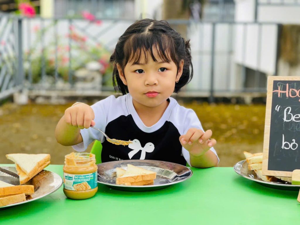 Be lam banh mi bo dau phong 1