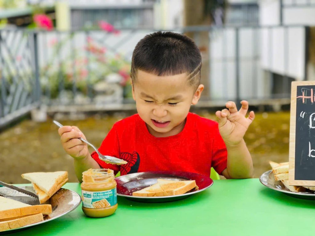 Be lam banh mi bo dau phong 2