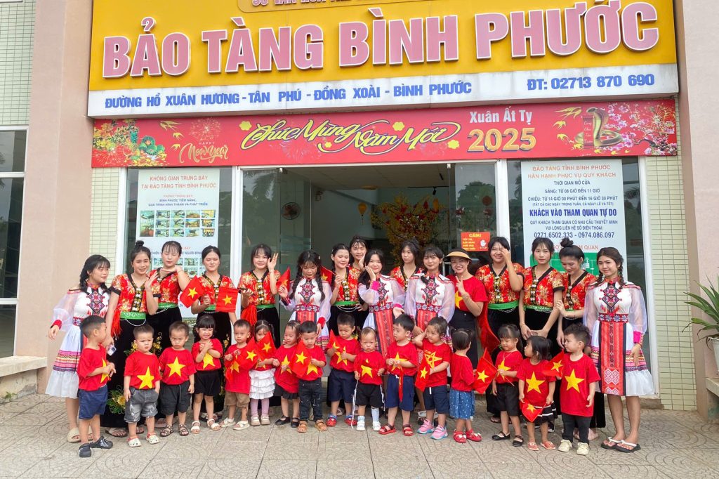 Be tham quan Bao Tang Binh Phuoc – Hoc lich su qua tung buoc chan kham pha 8 1