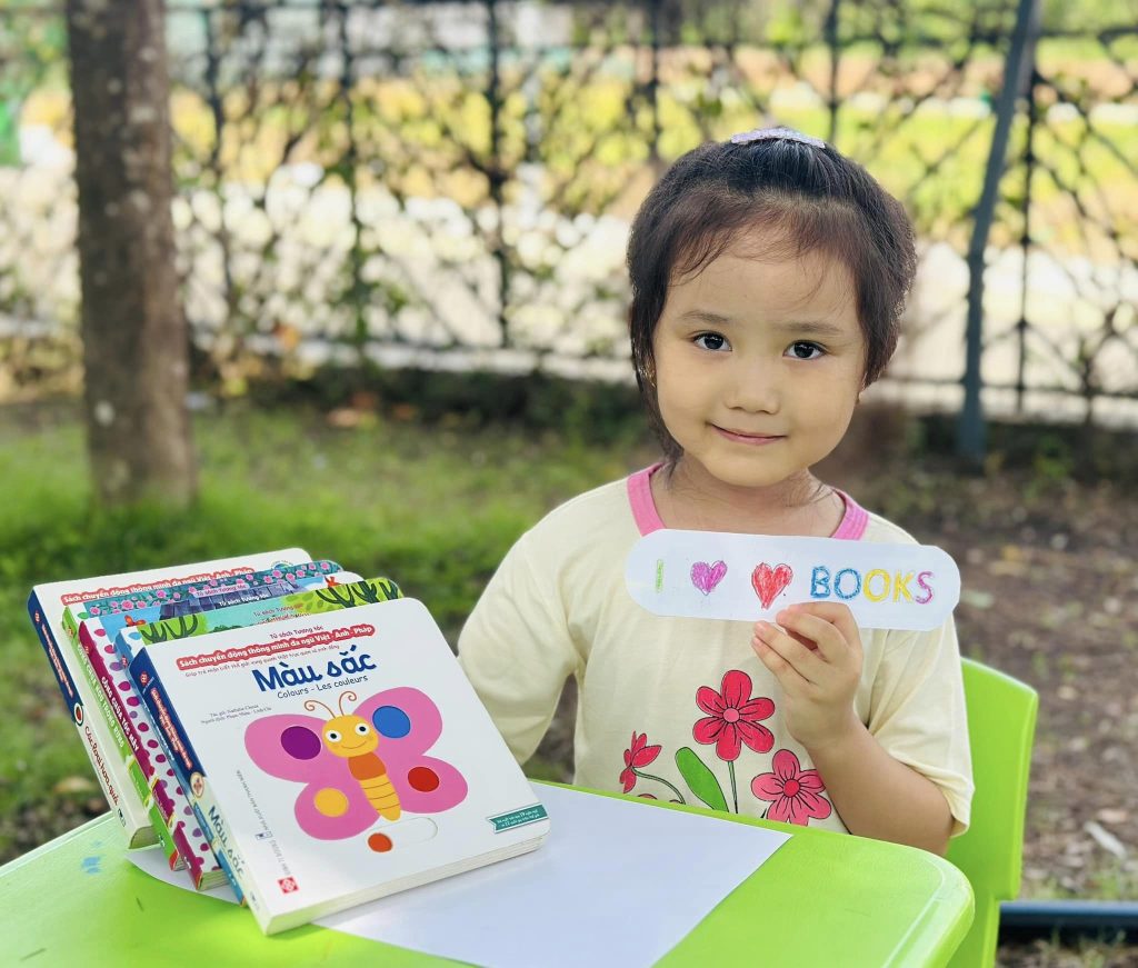 Be vui choi hoat dong ngoai troi 14