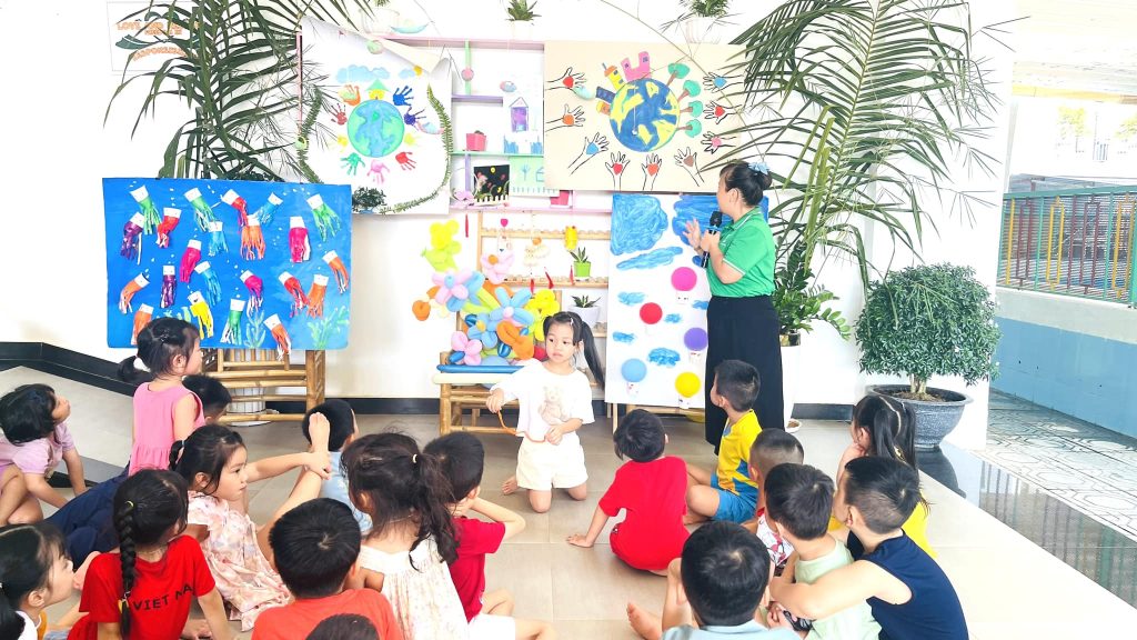 Hanh trinh sang tao nghe thuat cua be 7