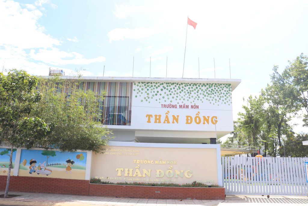 Co so vat chat cua Truong mam non Than Dong 2