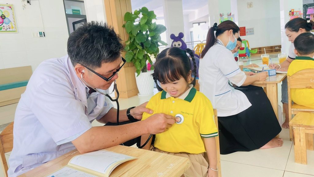 Khám sức khỏe định kỳ năm 2025 tại Hệ thống Giáo dục Thần Đồng Kham suc khoe dinh ky nam 2025 tai He thong Giao duc Than Dong 5